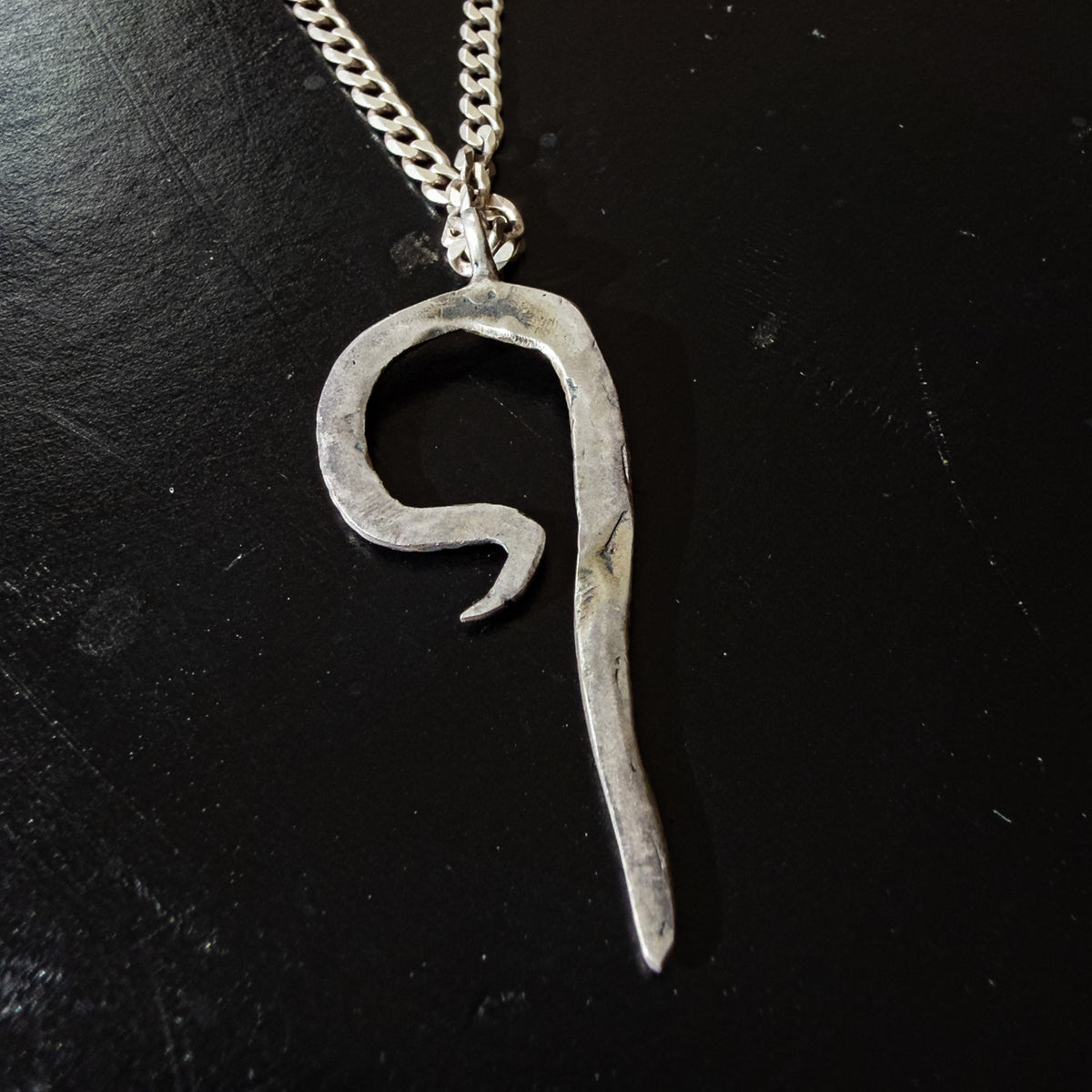 Patriarchy Worm Pendant 4.5g